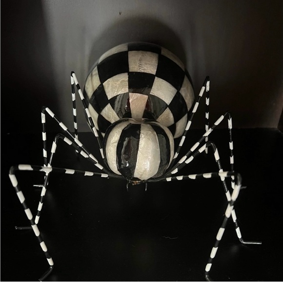 Mackenzie-Childs Spider - Courtly Capiz Spider NEW with original box! ๐ค๐ค - Picture 8 of 10